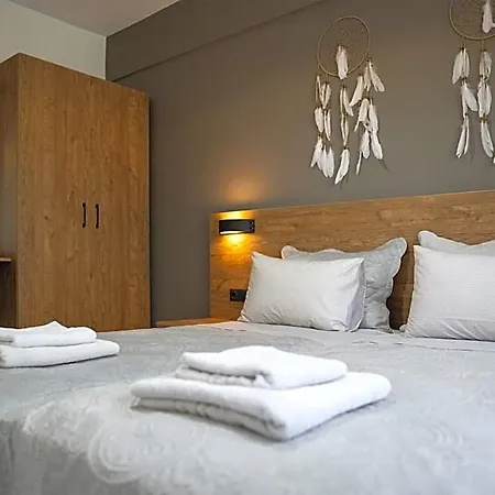 Sea View Grek Nea 4 Otel 4*